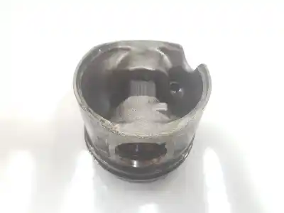İkinci el araba yedek parçası PISTON için MERCEDES CLASE A (BM 177) A 200 Edition 1 (177.087) 163 CV / 120 KW OEM IAM referansları A6510301117  