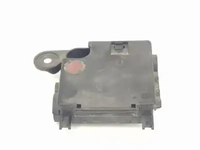 Автозапчасти б/у блок реле/предохранителей за audi a5 (8t3) 2.7 tdi ссылки oem iam 8k0937517a  8k0937517a