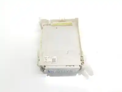 Gebrauchtes Autoersatzteil RELAIS SICHERUNGSKASTEN Multifunktionsrelais zum TOYOTA LAND CRUISER (J15)  OEM-IAM-Referenzen 8273060180  8273060180