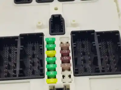 Second-hand car spare part fuse box unit for mini mini 5-trg. (f55) one d oem iam references 61358736683  5b5d695