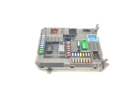 Gebrauchtes Autoersatzteil RELAIS SICHERUNGSKASTEN Multifunktionsrelais zum PEUGEOT 208  OEM-IAM-Referenzen 9807532080  1611426880