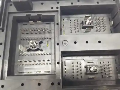 Pezzo di ricambio per auto di seconda mano scatola relè/fusibili per opel mokka x selective start/stop riferimenti oem iam 42397194  42397194