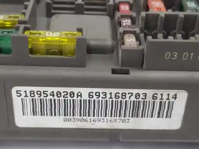 Peça sobressalente para automóvel em segunda mão caixa de fusíveis e relés por bmw x5 (e70) 3.0 3.0d referências oem iam 61146931687  6931687