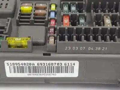 Pezzo di ricambio per auto di seconda mano scatola relè/fusibili per bmw x5 (e70) 3.0d riferimenti oem iam 6931687  61146931687
