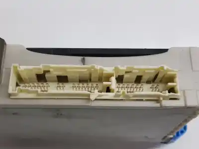 Second-hand car spare part fuse box unit for lexus rc 300h oem iam references 8273053j31  8273053j31