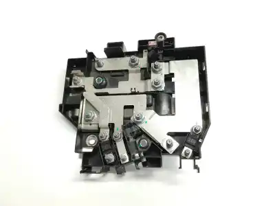 Автозапчасти б/у БЛОК РЕЛЕ/ПРЕДОХРАНИТЕЛЕЙ за LYNK & CO 01  ссылки OEM IAM 8889877787  8889877787