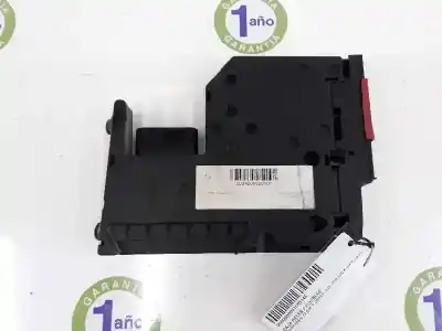 Pezzo di ricambio per auto di seconda mano scatola relè/fusibili per clase c clase e lim. 2.1 cdi riferimenti oem iam 220104090521  220104090521