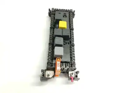 Pezzo di ricambio per auto di seconda mano scatola relè/fusibili per clase c clase m 3.0 cdi riferimenti oem iam a1669063901  a1669063901