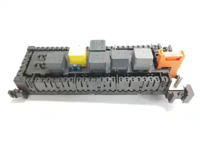 Pezzo di ricambio per auto di seconda mano Scatola Relè/fusibili per CLASE C CLASE M 3.0 CDI Riferimenti OEM IAM A1669063901  A1669063901