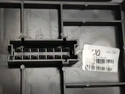 Pezzo di ricambio per auto di seconda mano scatola relè/fusibili per clase c clase m 3.0 cdi riferimenti oem iam a1669063901  a1669063901