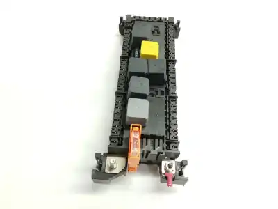 Pezzo di ricambio per auto di seconda mano scatola relè/fusibili per clase c clase m 3.0 cdi riferimenti oem iam a1669063901  a1669063901