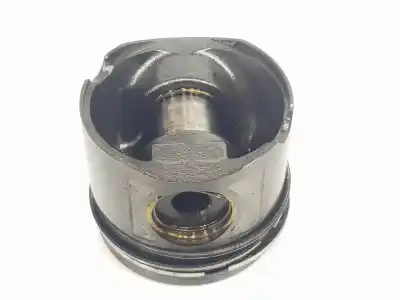 Second-hand car spare part piston for bmw serie 3 berlina (e46) 320d oem iam references 7799357  11257799357