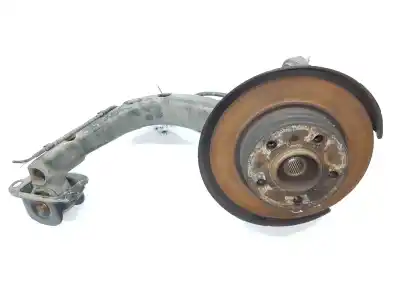Pièce détachée automobile d'occasion MOYEU DE ROUE ARRIÈRE DROITE pour BMW SERIE 3 BERLINA (E46)  Références OEM IAM 6774778  33326774778