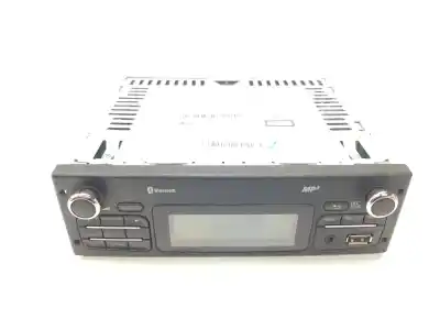 Pezzo di ricambio per auto di seconda mano IMPIANTO AUDIO / RADIO CD per MERCEDES-BENZ CITAN BM 415 FURGÓN  Riferimenti OEM IAM 281153959R  A4159064100