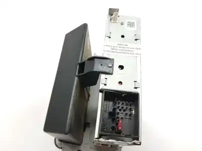 Second-hand car spare part audio system / radio cd for volkswagen caddy ka/kb (2c) trendline oem iam references 5k0035156a  5k0035156a