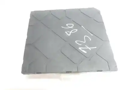 Pezzo di ricambio per auto di seconda mano modulo elettronico per skoda superb 2.0 tdi riferimenti oem iam 5q0937084cm  5q0937084cm