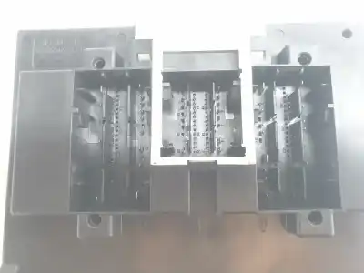 Pezzo di ricambio per auto di seconda mano modulo elettronico per skoda superb 2.0 tdi riferimenti oem iam 5q0937084cm  5q0937084cm