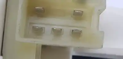 Peça sobressalente para automóvel em segunda mão motor elevador vidro traseiro esquerdo por clase c clase m 3.0 cdi referências oem iam a2518200108  a1669060501