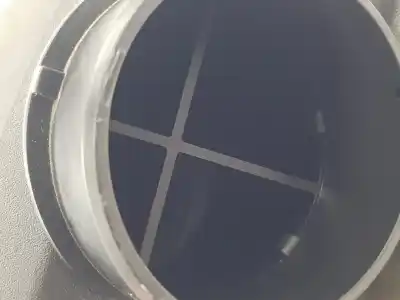 Pezzo di ricambio per auto di seconda mano filtro dell aria per kia rio (yb) tech riferimenti oem iam 28110h8120  28110h8120