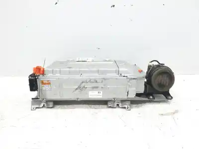 Pièce détachée automobile d'occasion BATTERIE pour TOYOTA YARIS (_P13_)  Références OEM IAM G951052031  G951052032