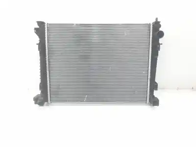 Pezzo di ricambio per auto di seconda mano Radiatore D Acqua per DACIA SANDERO III 1.0 Stepway Comfort [1.0 Ltr. - 67 kW TCE CAT] Riferimenti OEM IAM 214103646R  214105448R