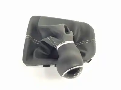 Автозапчастина б/у ручка важеля передач для SEAT ARONA STYLE Посилання на OEM IAM 6F0711113AABOQ  6F0711113AA