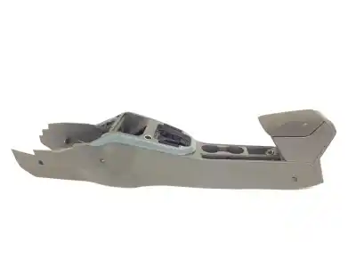 İkinci el araba yedek parçası ORTA KOLTUK için SEAT ARONA  OEM IAM referansları 6F0864207AHLI8  6F0864207AH