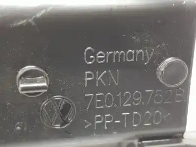 Автозапчастина б/у повітряний канал для VOLKSWAGEN T6.1 TRANSPORTER FURGÓN 2.0 TDI Посилання на OEM IAM 7E0129752B  7E0129752B