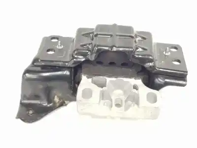 Автозапчастина б/у ОПОРА ДВИГУНА ЛІВА для SEAT IBIZA (KJ1) Style Посилання на OEM IAM 2Q0199555BA  