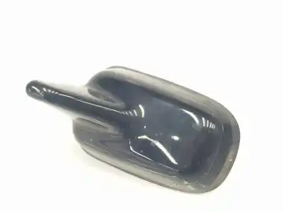 Second-hand car spare part ANTENNA for VOLKSWAGEN TROC D11 BASIS OEM IAM references 5Q0035507AH5FQ  