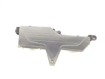 Pezzo di ricambio per auto di seconda mano FILTRO DELL ARIA per BMW SERIE 1 BERLINA (E81/E87) 118d Riferimenti OEM IAM 13718578649  