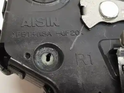 Second-hand car spare part front right door lock for lexus is (ds2/is2) 2.5 250 v6 oem iam references 6903053090  6903053090