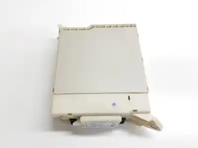 Pezzo di ricambio per auto di seconda mano scatola relè/fusibili per lexus is (ds2/is2) 2.5 250 v6 riferimenti oem iam 8273053050  8273053050