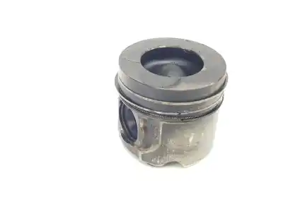 Second-hand car spare part piston for jaguar xe prestige oem iam references piston 204dtd  204dtd