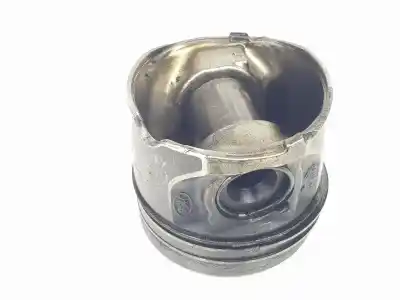 Second-hand car spare part piston for jaguar xe prestige oem iam references piston 204dtd  204dtd