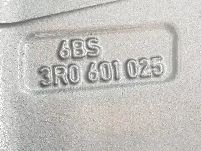 Pièce détachée automobile d'occasion JANTE pour SEAT EXEO (3R2) 2.0 TDI Références OEM IAM 3R0601025  