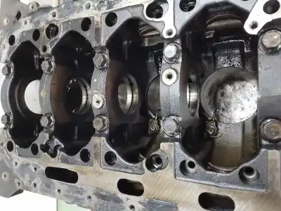 Автозапчастина б/у блокувати для mitsubishi montero (v80/v90) 3.2 di-d intense посилання на oem iam 1050a358  1050a358