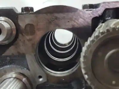 Автозапчастина б/у блокувати для mitsubishi montero (v80/v90) 3.2 di-d intense посилання на oem iam 1050a358  1050a358