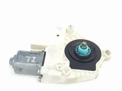 Tweedehands auto-onderdeel LINKER RUIT MOTOR ACHTER voor SKODA SUPERB COMBI (3T5)  OEM IAM-referenties 8K0959811A  8K0959811A