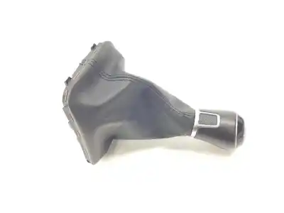 Pezzo di ricambio per auto di seconda mano POMELLO DELLA LEVA DEL CAMBIO per VOLKSWAGEN TROC A11  Riferimenti OEM IAM 2GA711123A  2GA711123AFKI