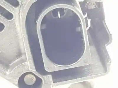 Автозапчастина б/у генератор для skoda fabia combi active посилання на oem iam 04e903015  04e903015