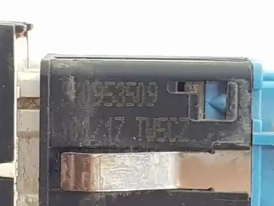 Автозапчасти б/у ПРЕДУПРЕЖДЕНИЕ за VOLKSWAGEN CADDY PROFESIONAL (SA) (03.2015)  ссылки OEM IAM 2K0953509  2K0953509