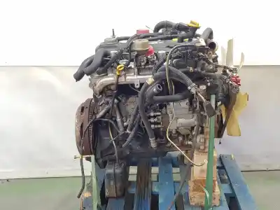 Recambio de automóvil de segunda mano de MOTOR COMPLETO para NISSAN TERRANO II R20  referencias OEM IAM TD27TI  