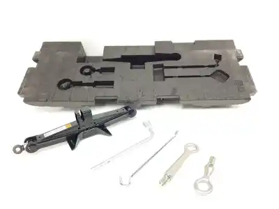 Pezzo di ricambio per auto di seconda mano cric di sollevamento per mazda cx5 ke style 2wd riferimenti oem iam lc6237790c  lc6237790c