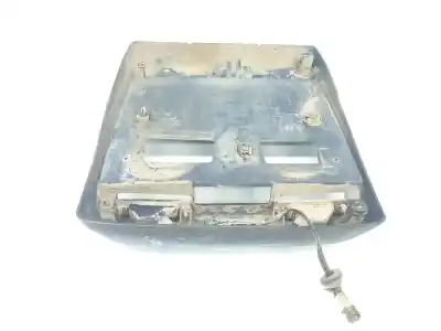 Автозапчастина б/у кріплення номерного знака для mitsubishi montero (v60/v70) 3.2 di-d avance посилання на oem iam mr416417  mr526992