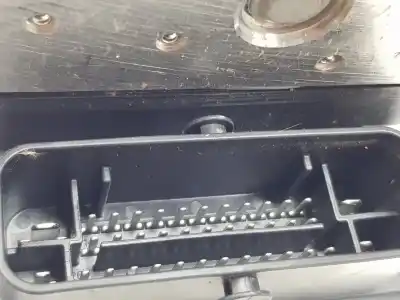 Peça sobressalente para automóvel em segunda mão abs por seat ibiza 1.0 referências oem iam 2q0614517ap  2q0614517ap