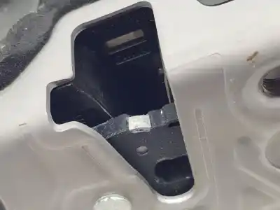 Peça sobressalente para automóvel em segunda mão fechadura da porta traseira esquerda por seat ibiza 1.0 referências oem iam 10a839015b  10a839015b
