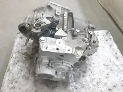 Автозапчастина б/у  для SKODA SUPERB  Посилання на OEM IAM QFZ  02Q300050M