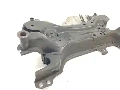 Second-hand car spare part front axle for toyota auris (e18) active 90 cv / 66 kw oem iam references 5120102102  5120102102