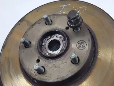 Second-hand car spare part front left knuckle for toyota auris (e18) active 90 cv / 66 kw oem iam references 4321205090  4321205090